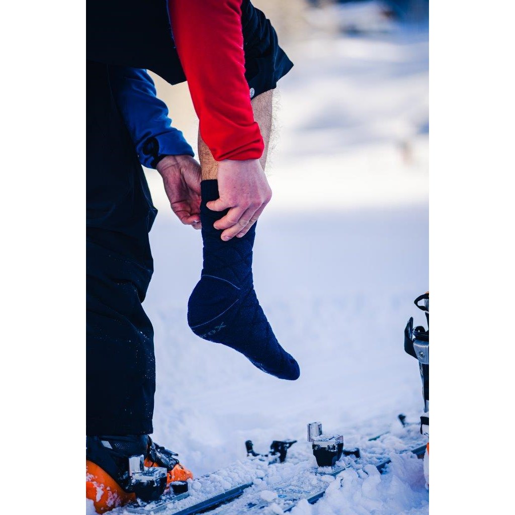 Thick double-layer socks made of merino FORCE with silver ions DARK BLUE VoXX 125166 L-11