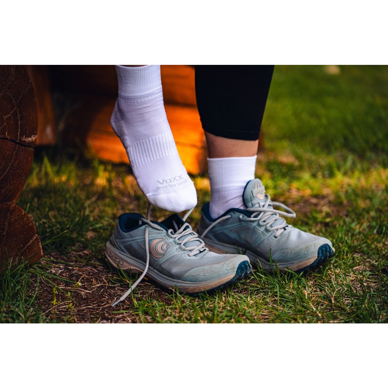 TWARIX SHORT merino sports socks with silver ions, WHITE VoXX 121805 L-11