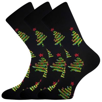 Thin Christmas DAMER socks with TREE pattern