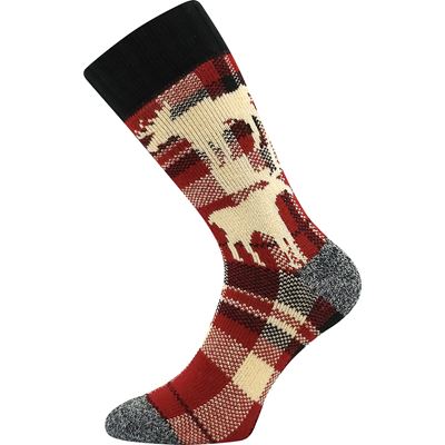 HUGO men's thick socks with Norwegian motifs and reindeer images in burgundy