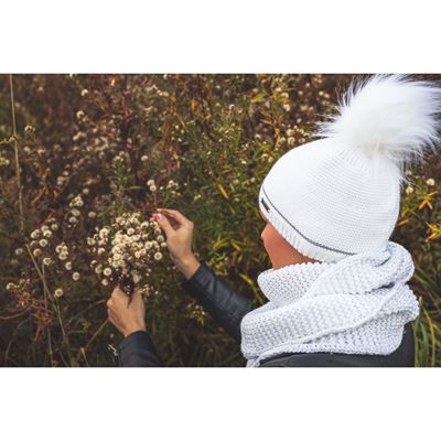 TRAFIC women's knitted hat with reflective element, WHITE