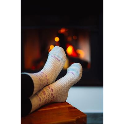 VELTRA women's winter wool socks, cream with lavender