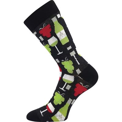 VÍNOXX summer socks with WINE images, black