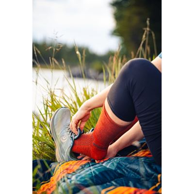 Double-layer socks with soft cuffs WANAK made of merino wool DARK ORANGE